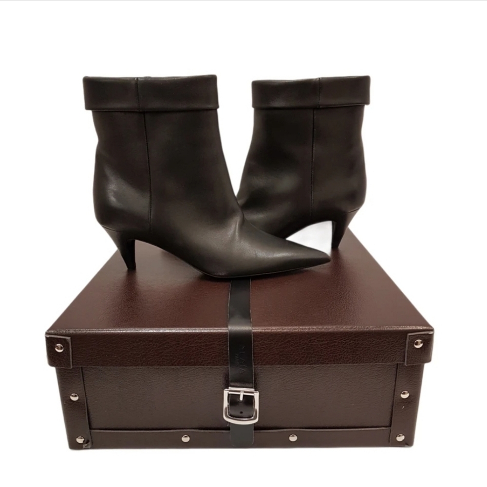 Saint Laurent Boots Size 5/35